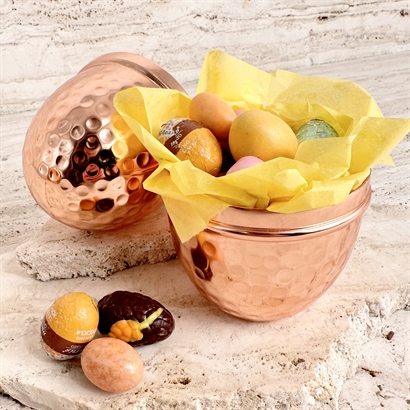 Koppar påskägg 13 cm med Lyx Påskblandning 175 g