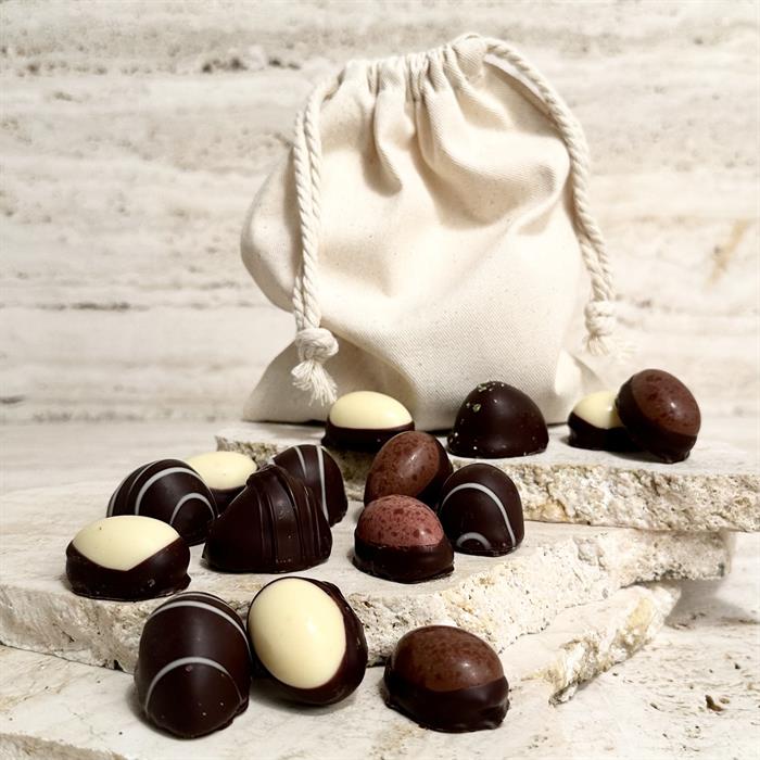 Handgjorda Dessertpåskägg - 18 st. i ekologisk påskpåse