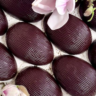 Chokladskal med 4 Stora Danska Handgjorda Påskägg - 173 gram
