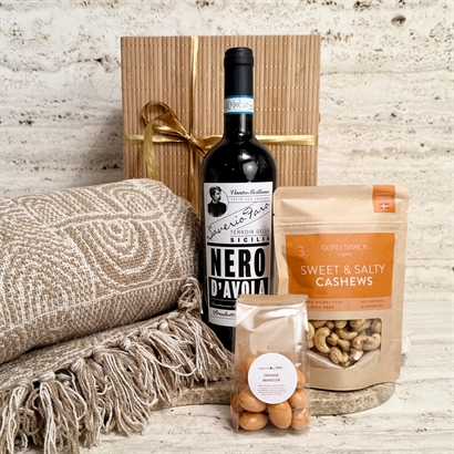 Bloomingville Pläd i bambuslåda med Rödvin och Snacks