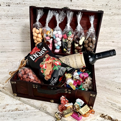 Trækuffert med Vin, Chokolade & masser af godter