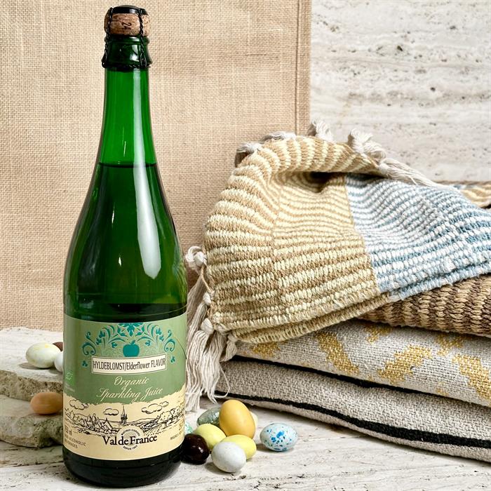 Återvinning & påskmys med Bloomingvale Plaid, alkoholfri cider och Lyxig Påskblandning